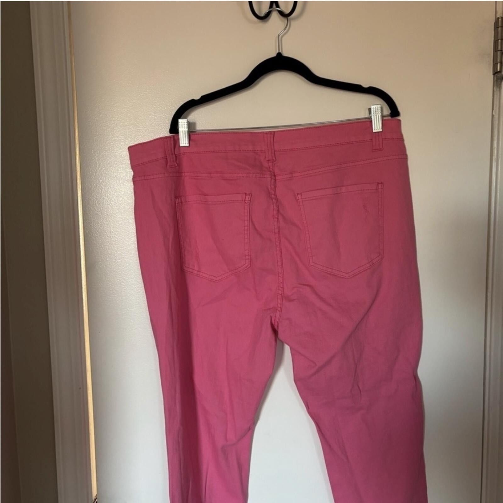 Forever 21 Forever 21 + jeans Size 40" / US 18 - 4 Thumbnail