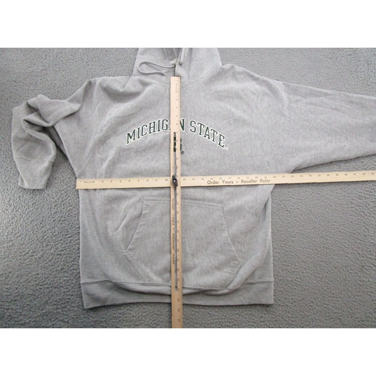 Vintage VTG Michigan State Spartans Embroidered Hoodie Sweatshirt Size L Gray Men’s NCAA Sweatshirt Hoodie Size US L / EU 52-54 / 3 - 4 Thumbnail