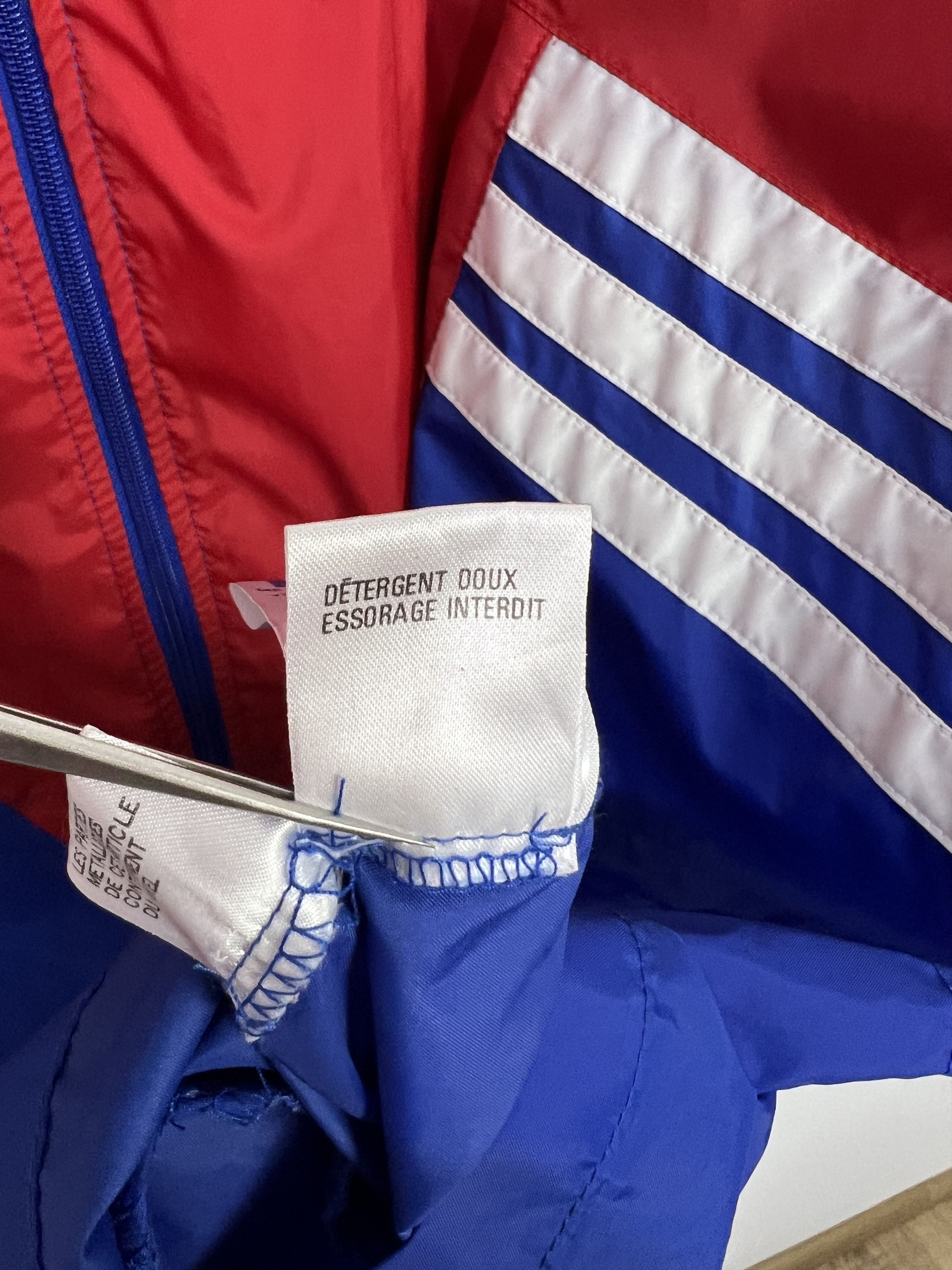 Adidas Vintage 90's Adidas Bayern Munich Football Jacket Soccer Size US M / EU 48-50 / 2 - 12 Thumbnail