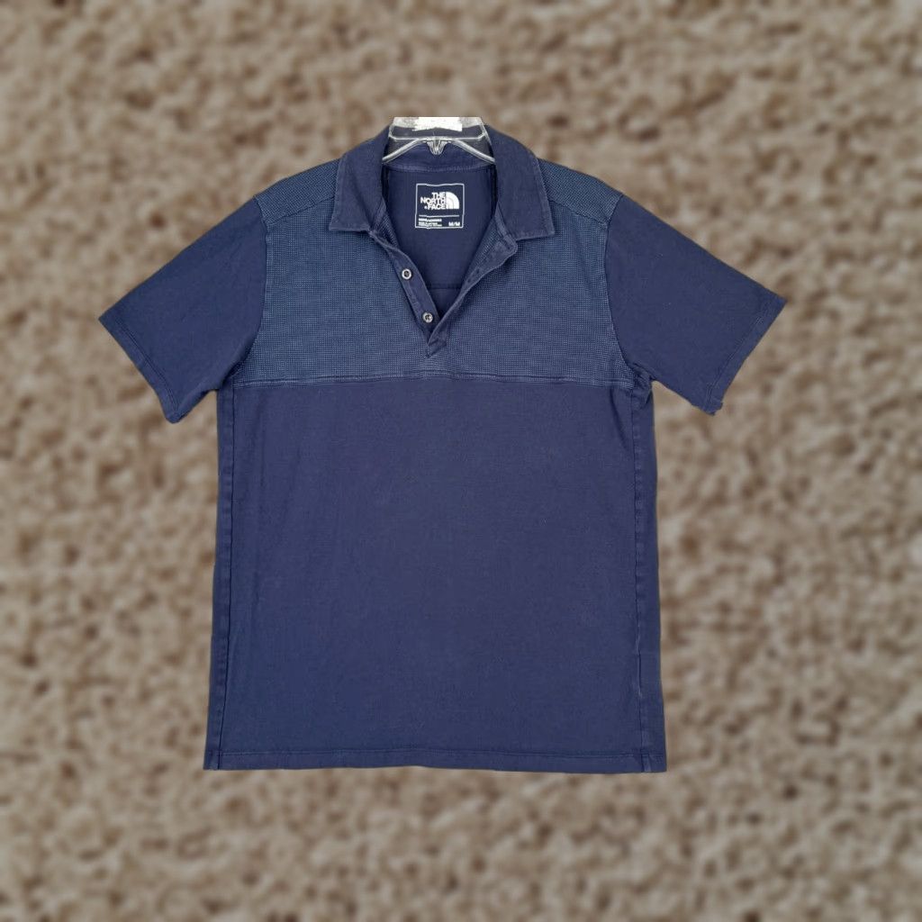 The North Face VINTAGE? No—The North Face Polo Shirt Men Medium Blue Cotton Blend Short Sleeve Golf Casual Size US M / EU 48-50 / 2 - 1 Thumbnail