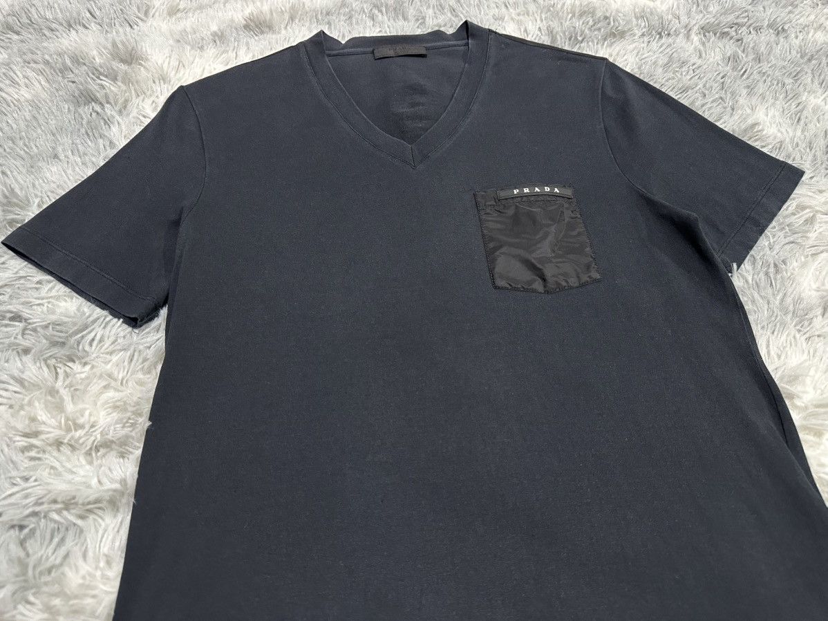 Prada 🔥Prada Nylon Pocket Tee Padded Shoulder Size US S / EU 44-46 / 1 - 2 Thumbnail
