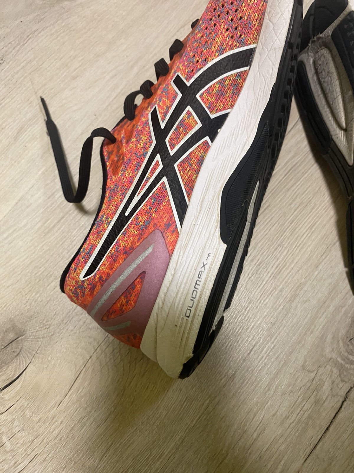 Asics ASICS GEL-DS TRAINER 24 FlyteFoam DUOMAX Knit Runners Size US 9 / EU 42 - 7 Thumbnail
