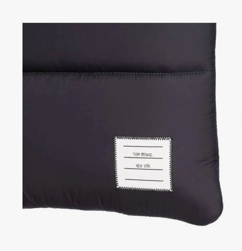 Thom Browne Thom Browne Quilted padded nylon taffeta tote in navy Size ONE SIZE - 6 Thumbnail