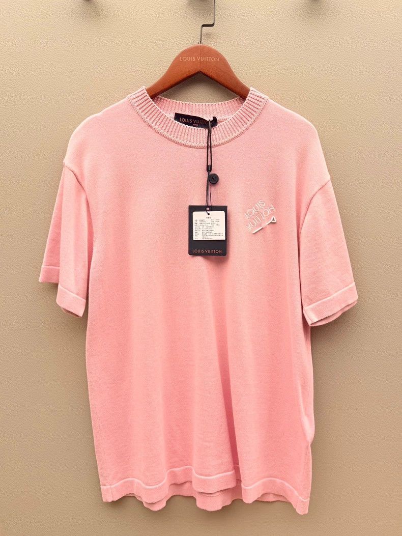 Louis Vuitton Louis Vuitton x Tyler Embroidered Short Sleeve T-shirt - dmc Size US S / EU 44-46 / 1 - 1 Thumbnail