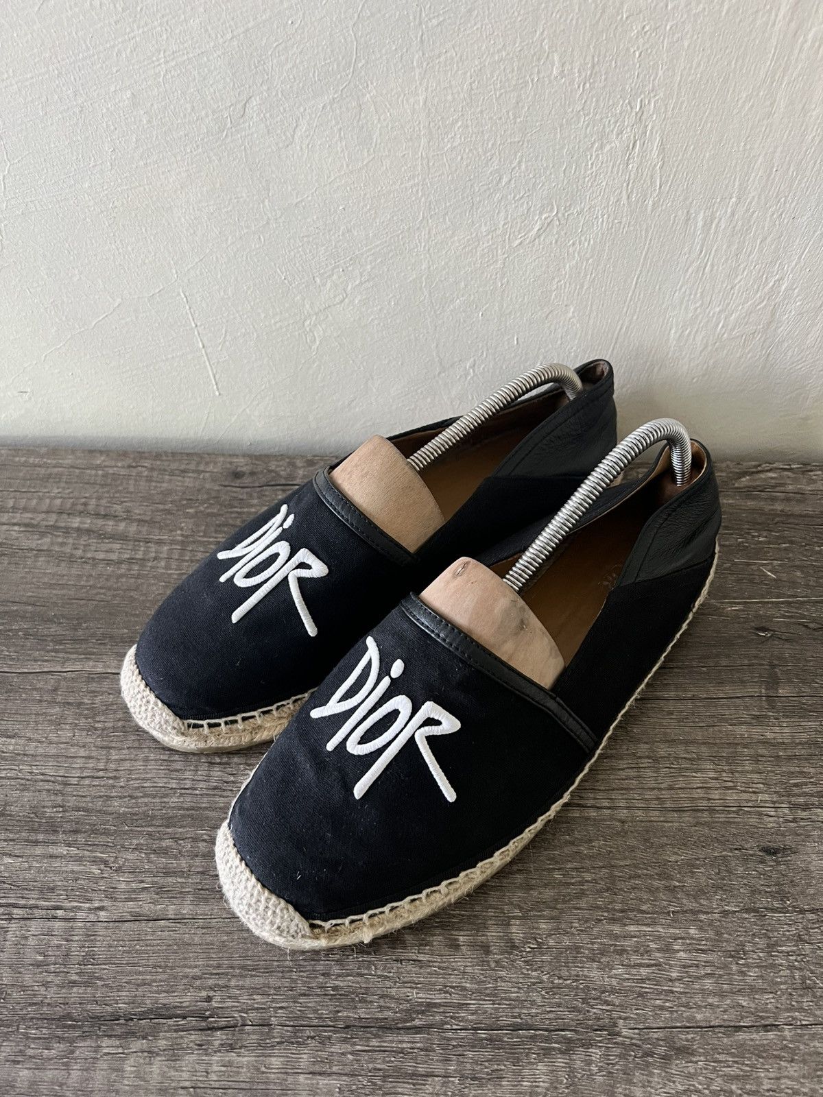 Dior CHRISTIAN DIOR SCRIPT LOGO ESPADRILLES Size US 9 / EU 42 - 4 Thumbnail