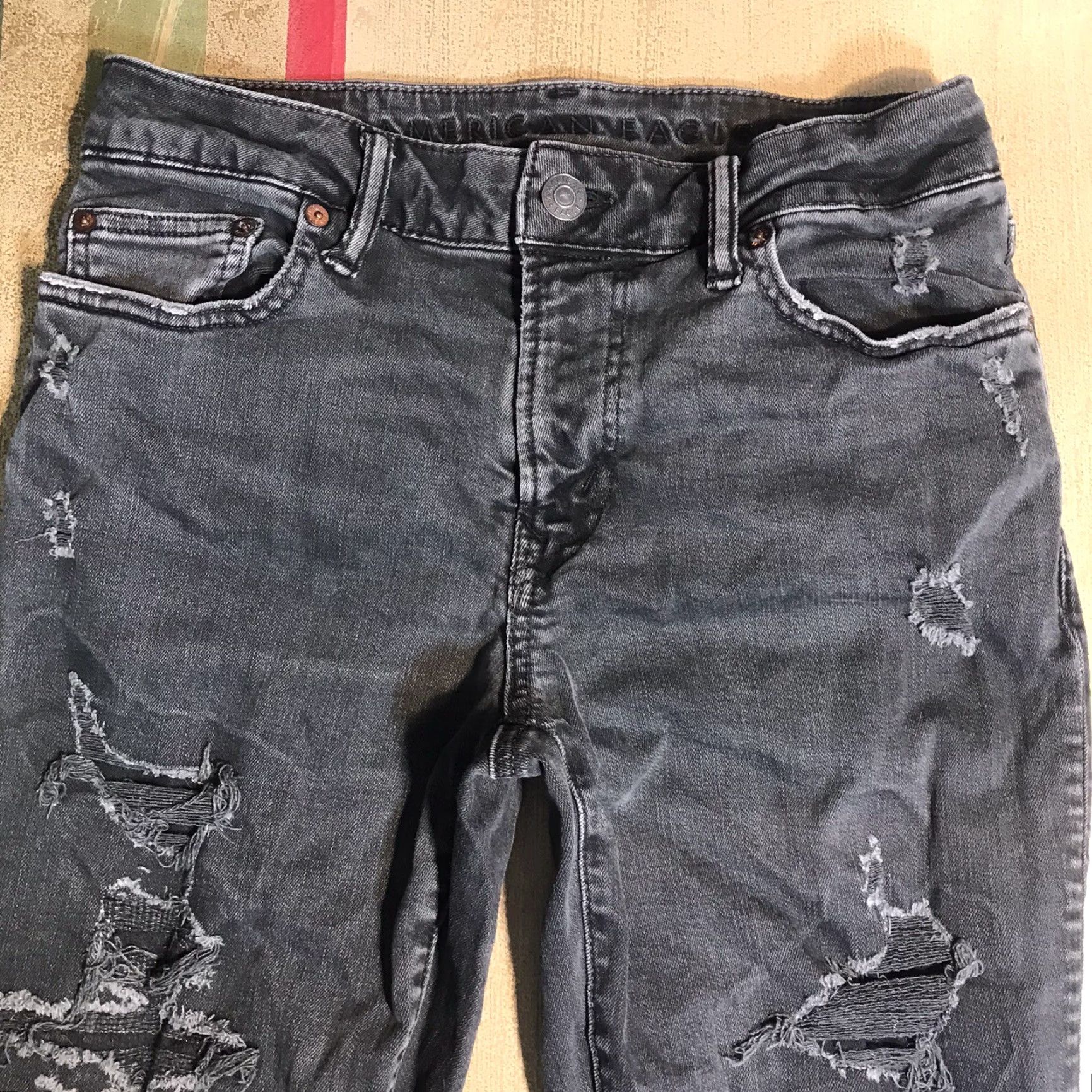 American Eagle Outfitters American Eagle Outfitters Slim Jeans Mens 29x29x32 Distressed Gray Slim Fit 5-Pocket Denim Cotton Blend City Preppy Grunge Men Size US 29 - 3 Thumbnail