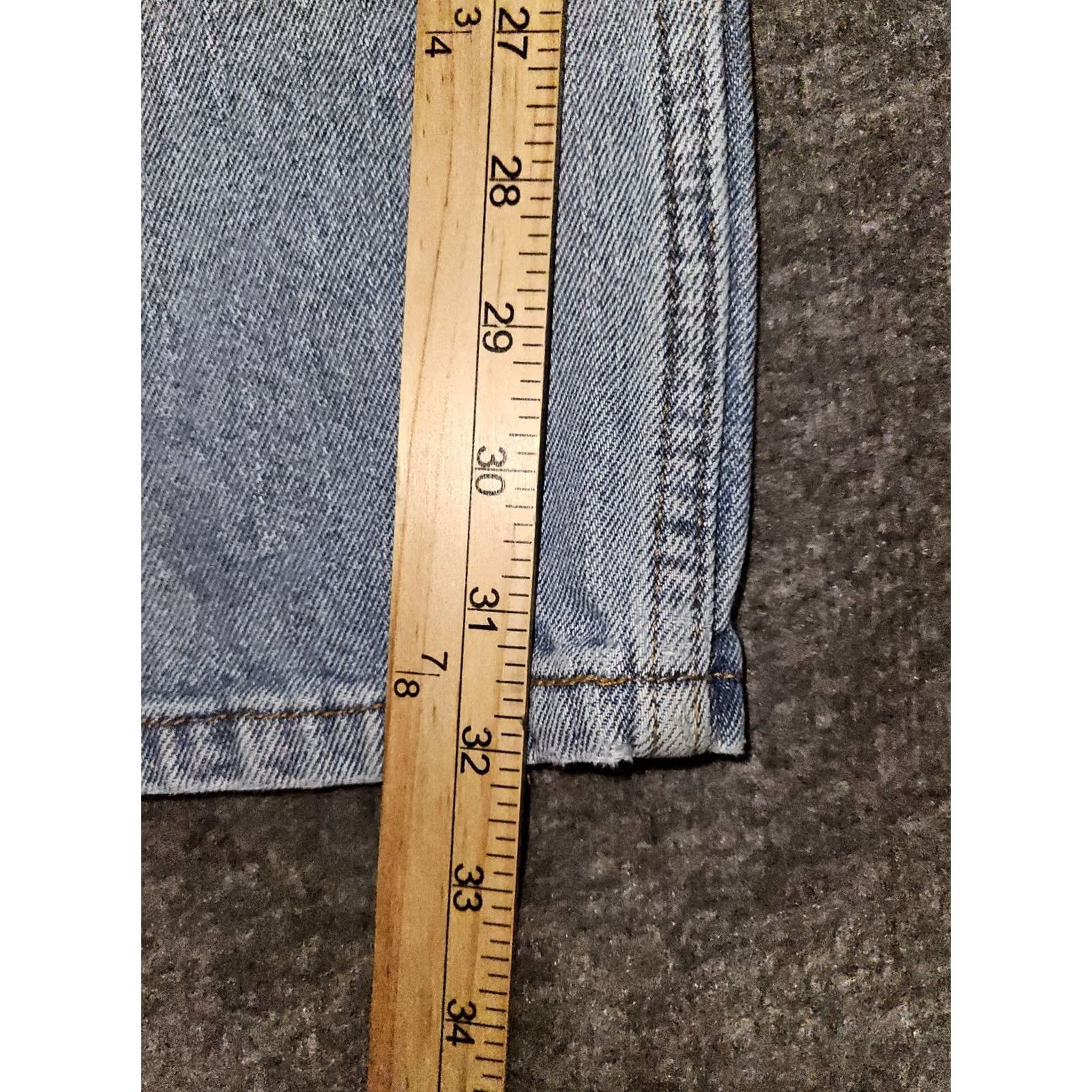 Levi's VINTAGE Levi's 550 Relaxed Fit Straight Jeans Mens 34x34 Blue Denim Y2K Retro Distressed Comfort Pockets Leather? Size US 34 / EU 50 - 6 Thumbnail