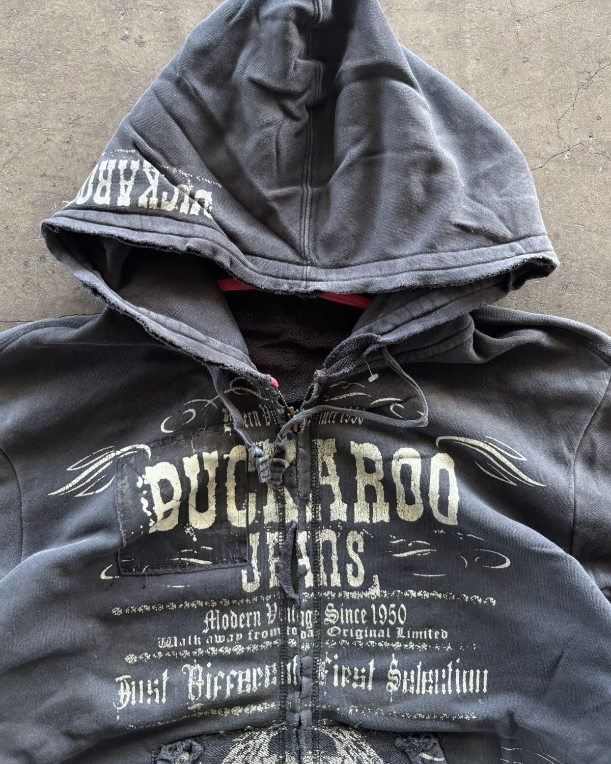 If Six Was Nine × Japanese Brand × Le Grande Bleu (L.G.B.) 2000s Buckaro Poem Faded Black Zip Up Hoodie Size US L / EU 52-54 / 3 - 4 Thumbnail