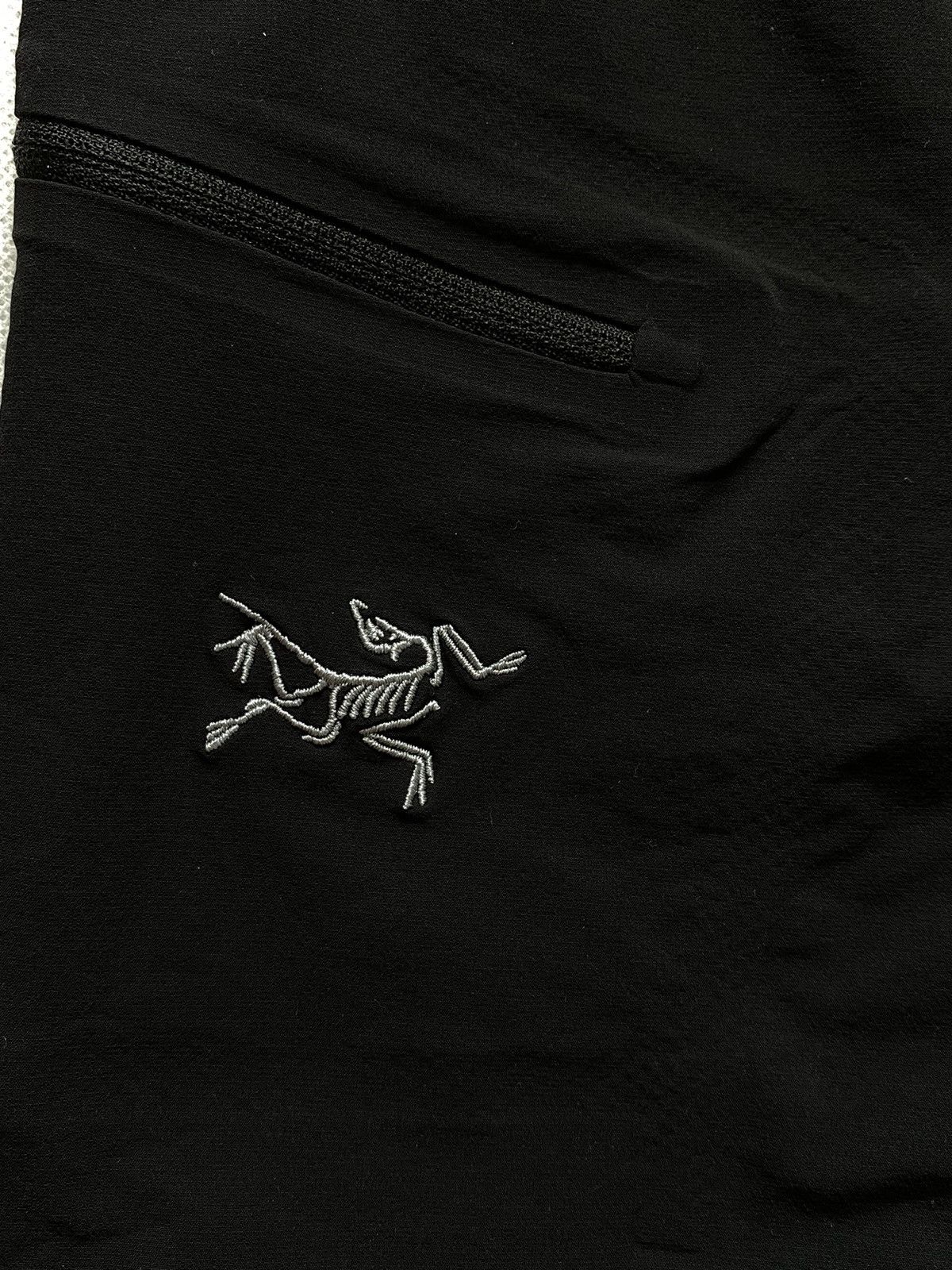 Arc'teryx Arc’teryx Black Gamma LT Shorts Women’s Size 27" / US 4 / IT 40 - 3 Thumbnail