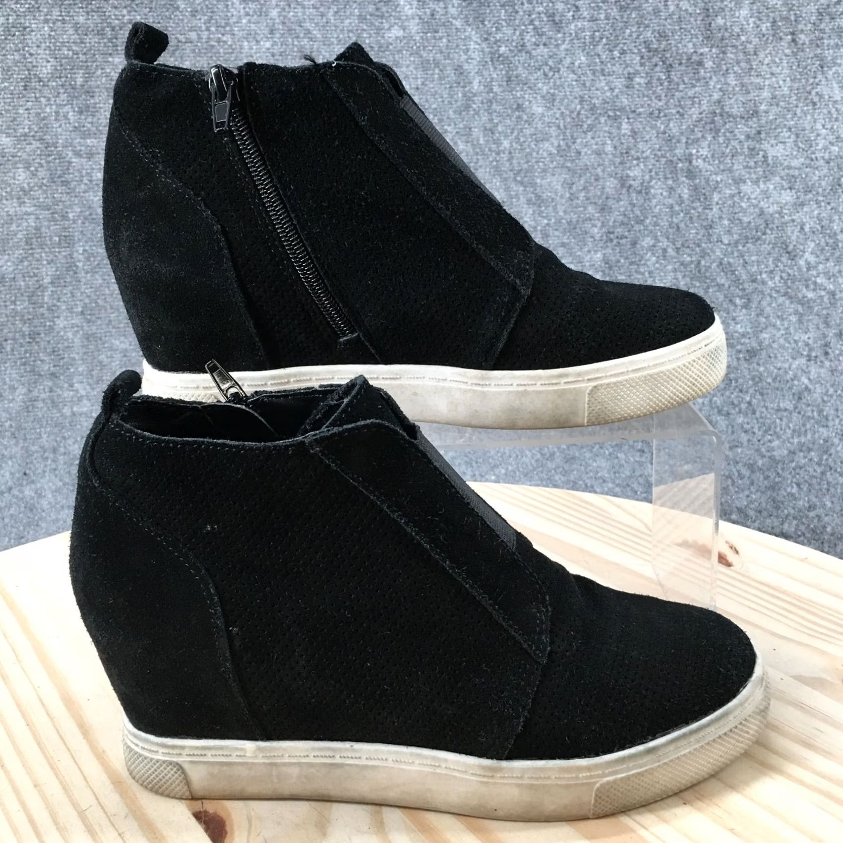 Steve Madden Steve Madden Boots Womens 7.5 Wavery Wedge Booties Black Suede Side Zip Size US 8 / IT 38 - 2 Thumbnail