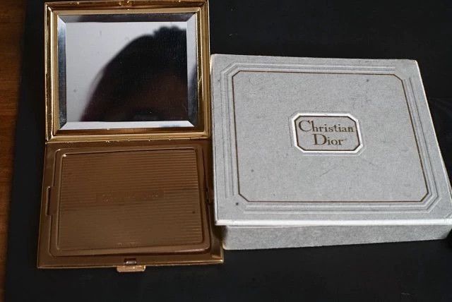 Dior Dior Vintage Copper Swiss Compact - New Unused Size ONE SIZE - 2 Thumbnail