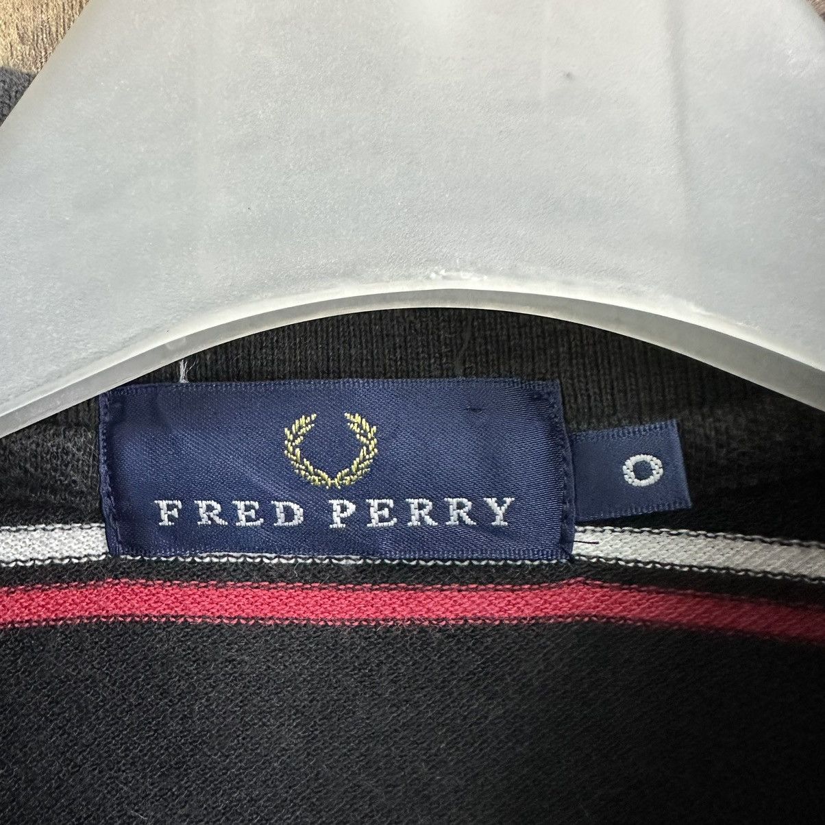 Fred Perry Vintage Fred Perry Stripe Polo Shirt A755 Size US L / EU 52-54 / 3 - 7 Thumbnail