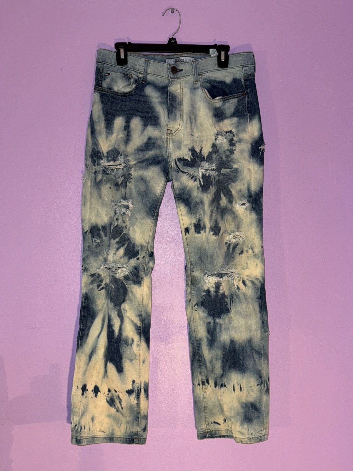 Tommy Hilfiger Custom bleached Tommy Hilfiger denim jeans Size US 32 / EU 48 - 1 Thumbnail