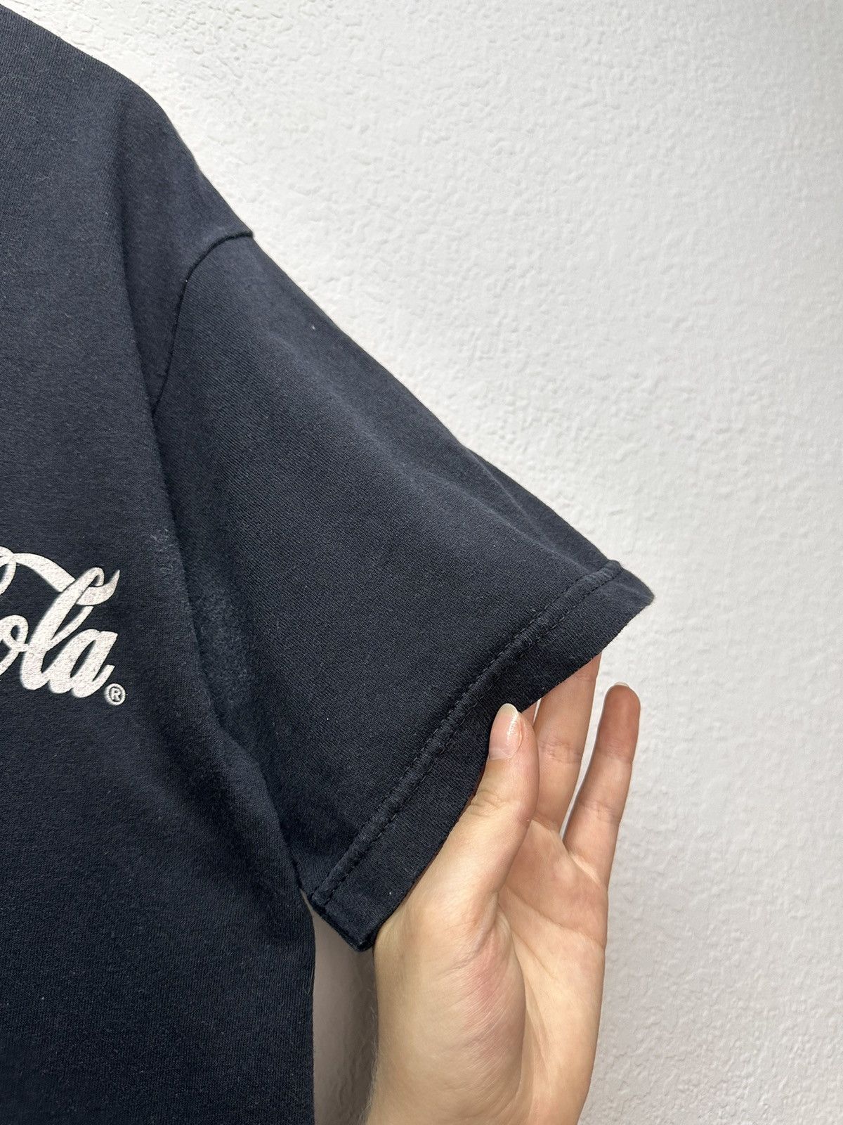 Other Vintage Usa Coca Cola Y2k Distressed Faded opium Red T-shirt Size US M / EU 48-50 / 2 - 6 Thumbnail