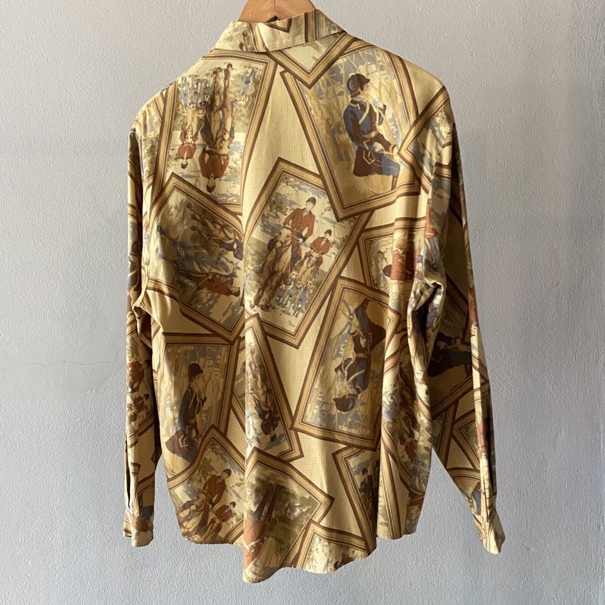 Burberry Burberry Vintage gold Equestrian Print Shirt Size L / US 10 / IT 46 - 23 Thumbnail