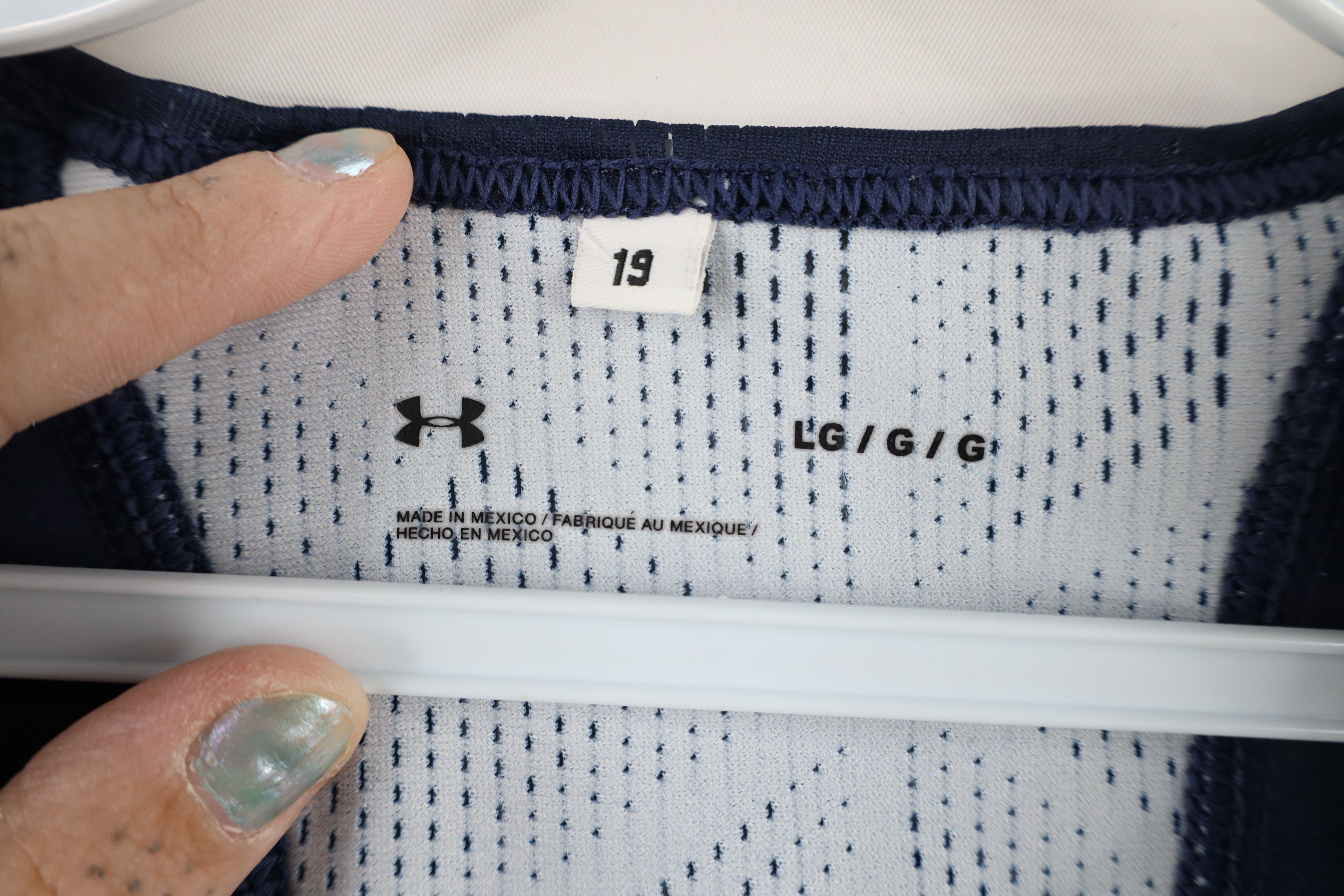 Under Armour × Vintage New Under Armour University Track & Field Jersey Shirt Size US L / EU 52-54 / 3 - 7 Thumbnail