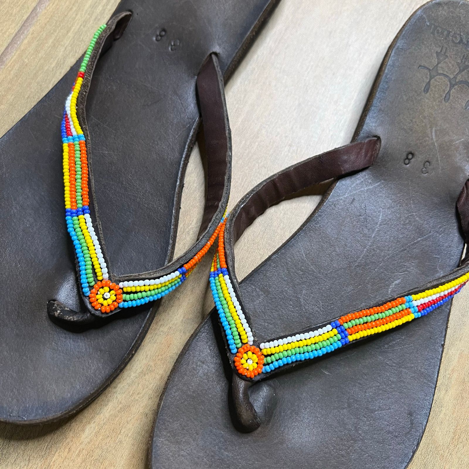 Vintage Global Girls Multi Flip Flop sandals handcrafted Sz 38 7.5-8 Size US 7.5 / IT 37.5 - 6 Thumbnail