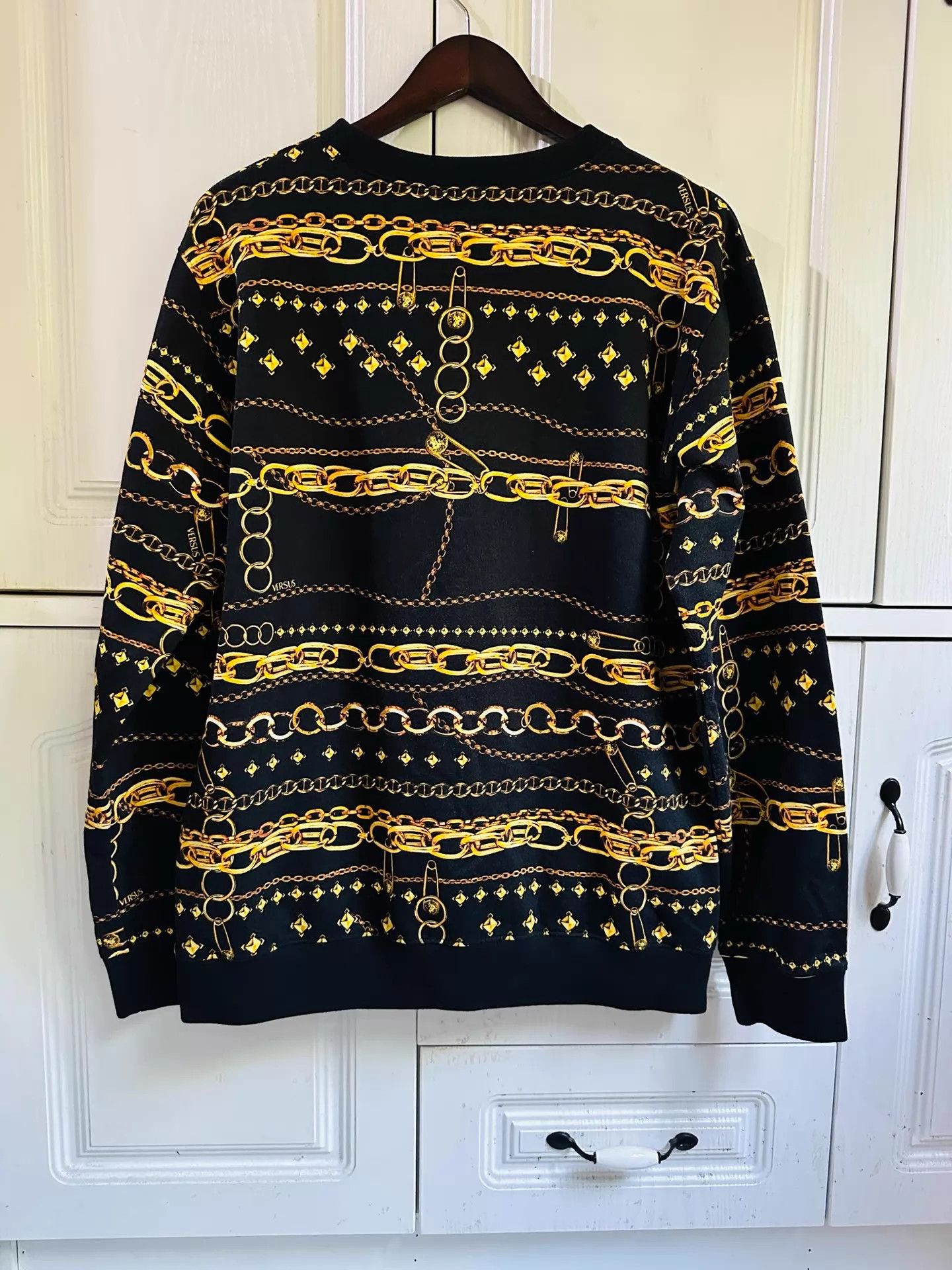 Versace Versace Runway Ring-Embellished Printed Hoodie XL Size US XL / EU 56 / 4 - 2 Thumbnail