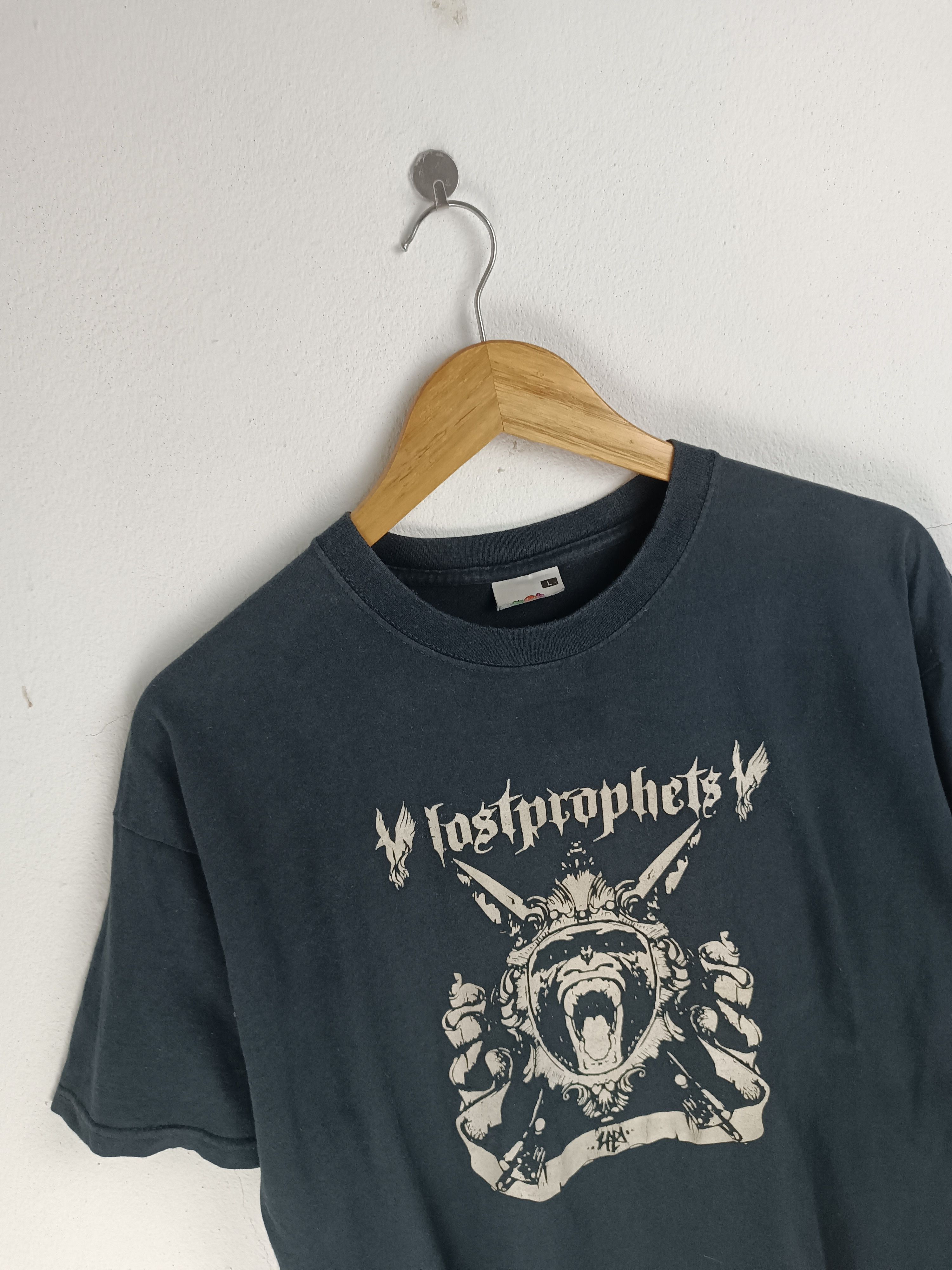 Band Tees VINTAGE 2000s LOSTPROPHETS TOUR EMO ERA BAND TEES Size US L / EU 52-54 / 3 - 6 Thumbnail