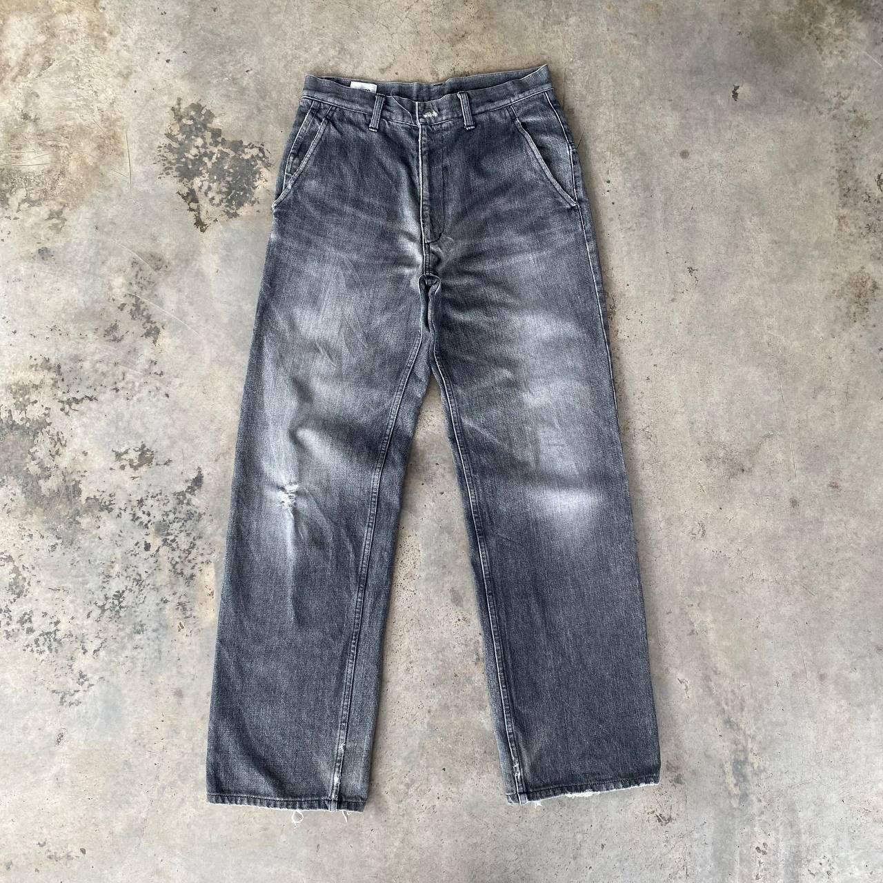 Takeo Kikuchi BJ6-19 VTG JAPAN TAKEO KIKUCHI DISTRESSED FADED GREYWASH Size US 29 - 1 Thumbnail