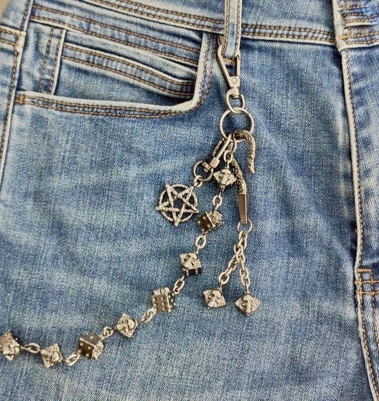 Vintage Vintage Dice Skull Jeans Chain Size ONE SIZE - 3 Thumbnail