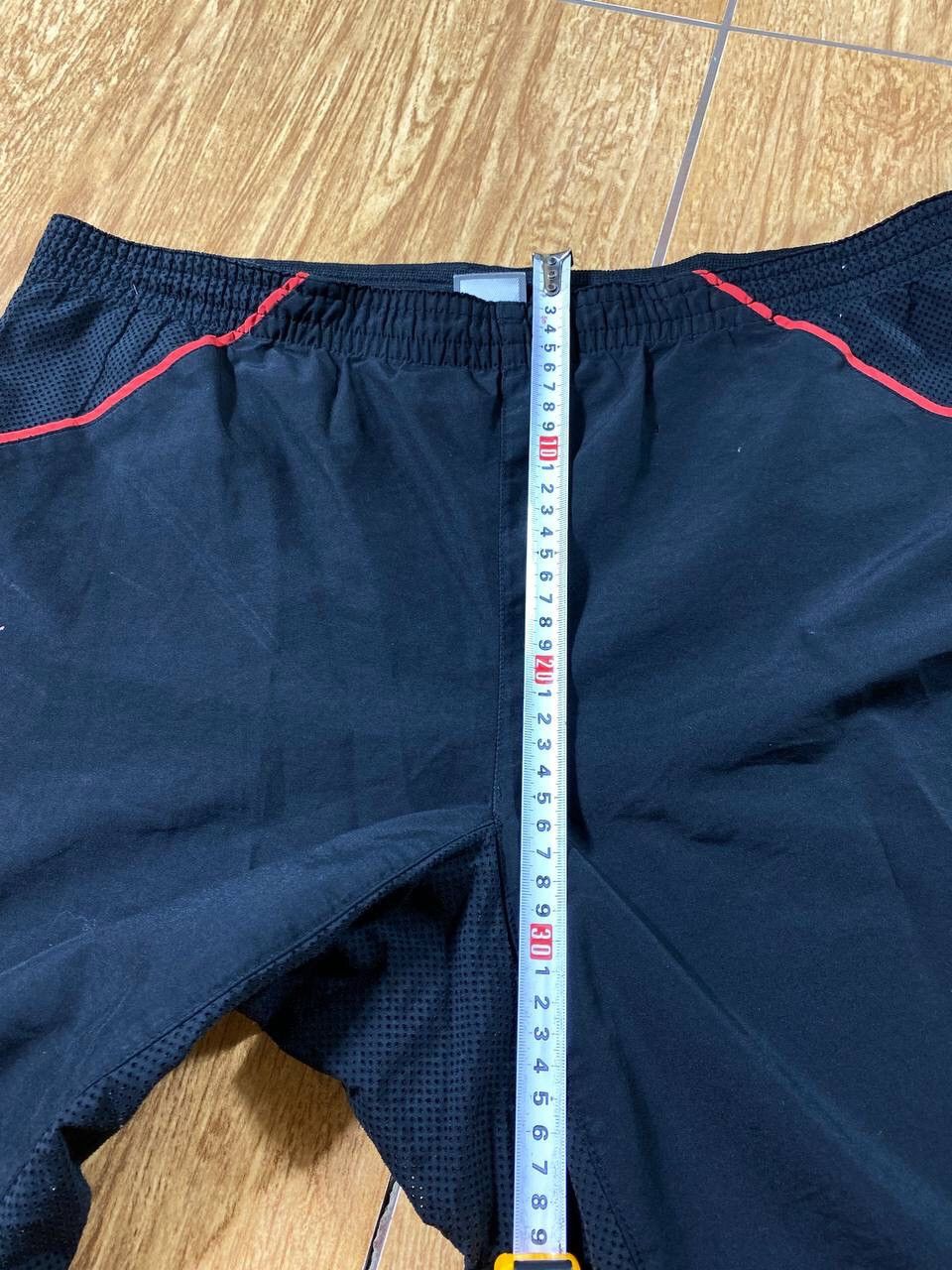Nike × Vintage 90's NIKE SWOOSH LOGO Y2K RARE RETRO SHORTS Size US 30 / EU 46 - 14 Thumbnail