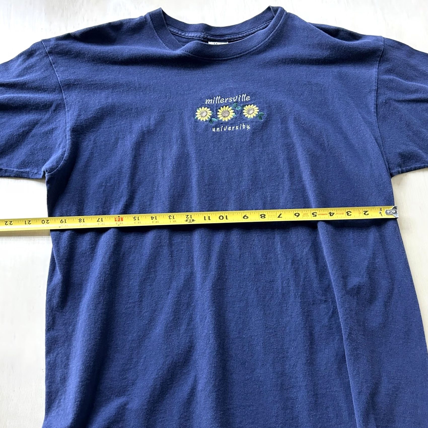Soffe VINTAGE Millersville University Shirt Mens Large Blue Sunflower Graphic M.J. Soffe Size US L / EU 52-54 / 3 - 5 Thumbnail