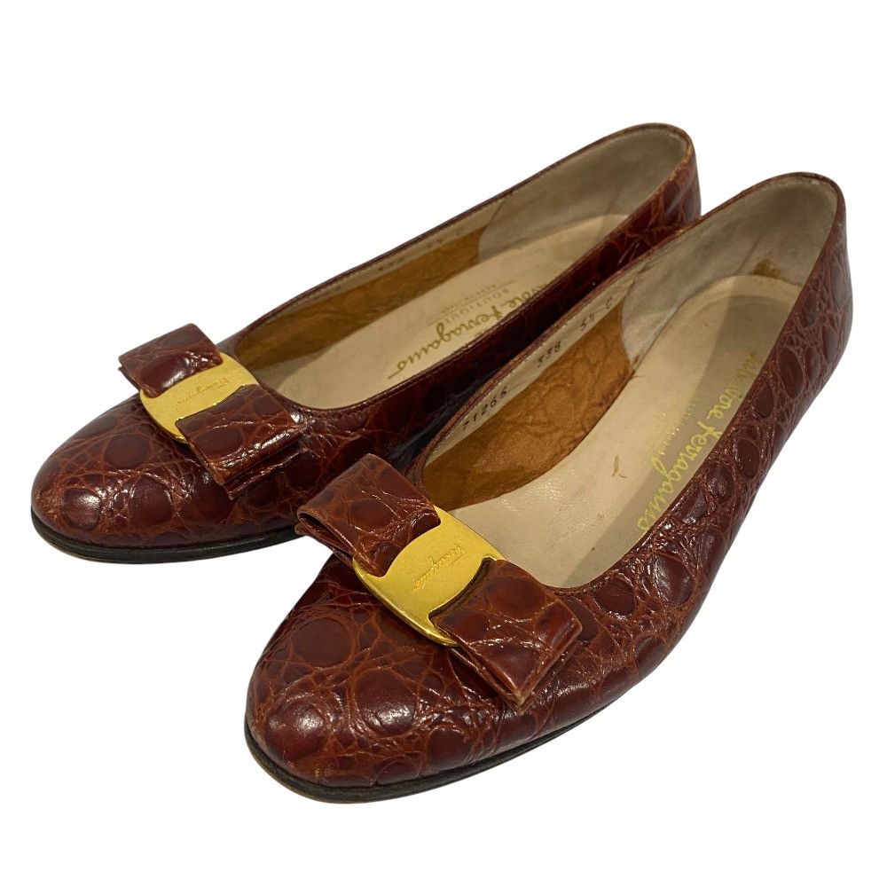 Salvatore Ferragamo Salvatore Ferragamo Vara Leather Pumps Leather Shoes DUTY FREE for USA