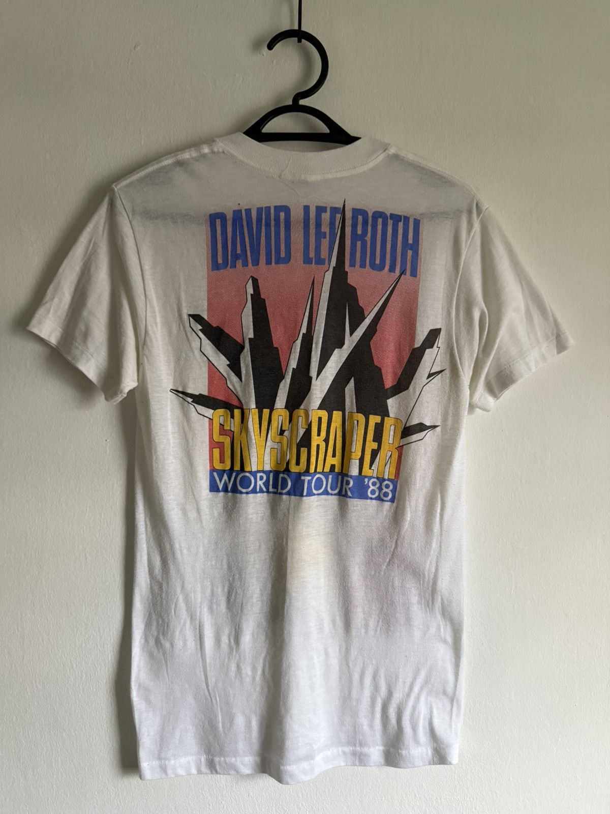 Vintage Vintage 1988 David Lee Roth "Skyscraper" tour t-shirt Size US M / EU 48-50 / 2 - 6 Thumbnail