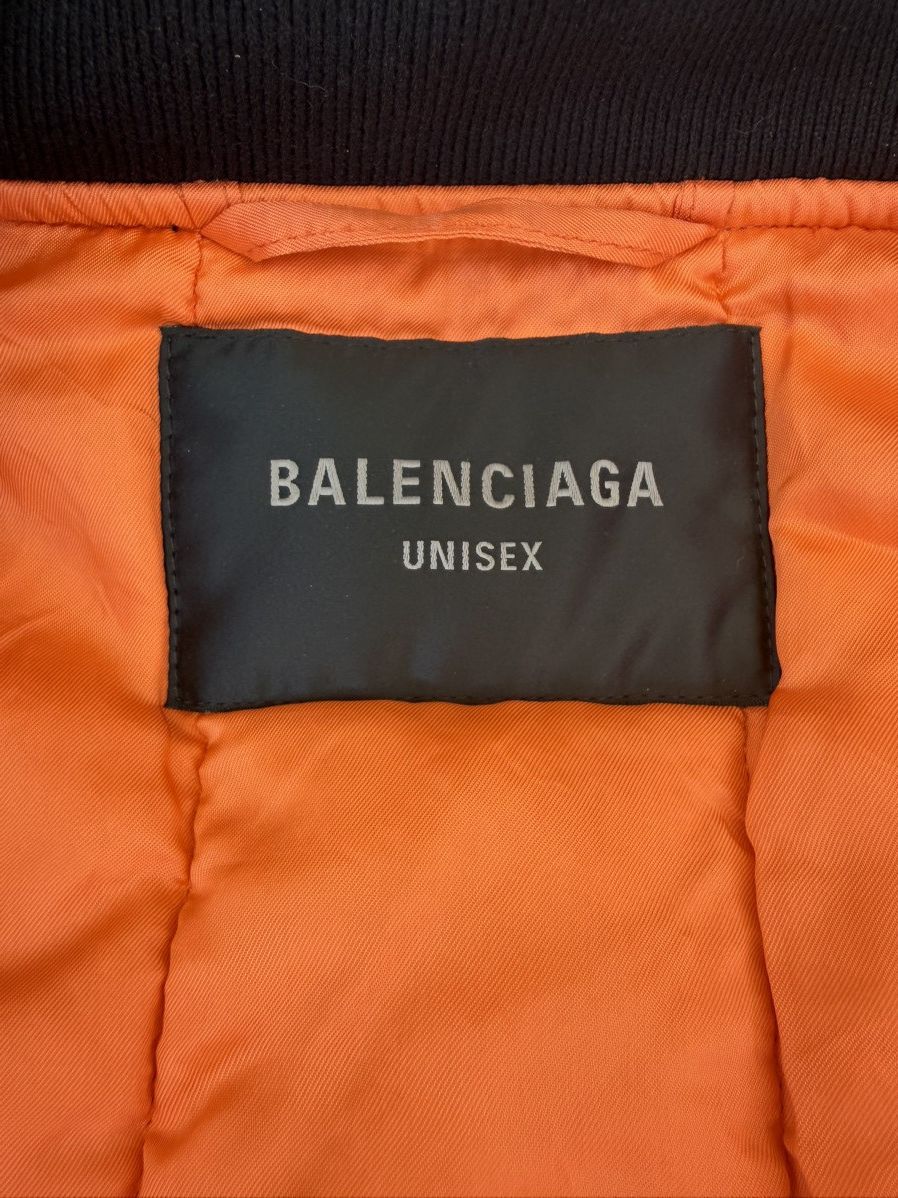 Balenciaga Balenciaga Shrunk bomber Size S - SS23 Size S / US 4 / IT 40 - 6 Thumbnail