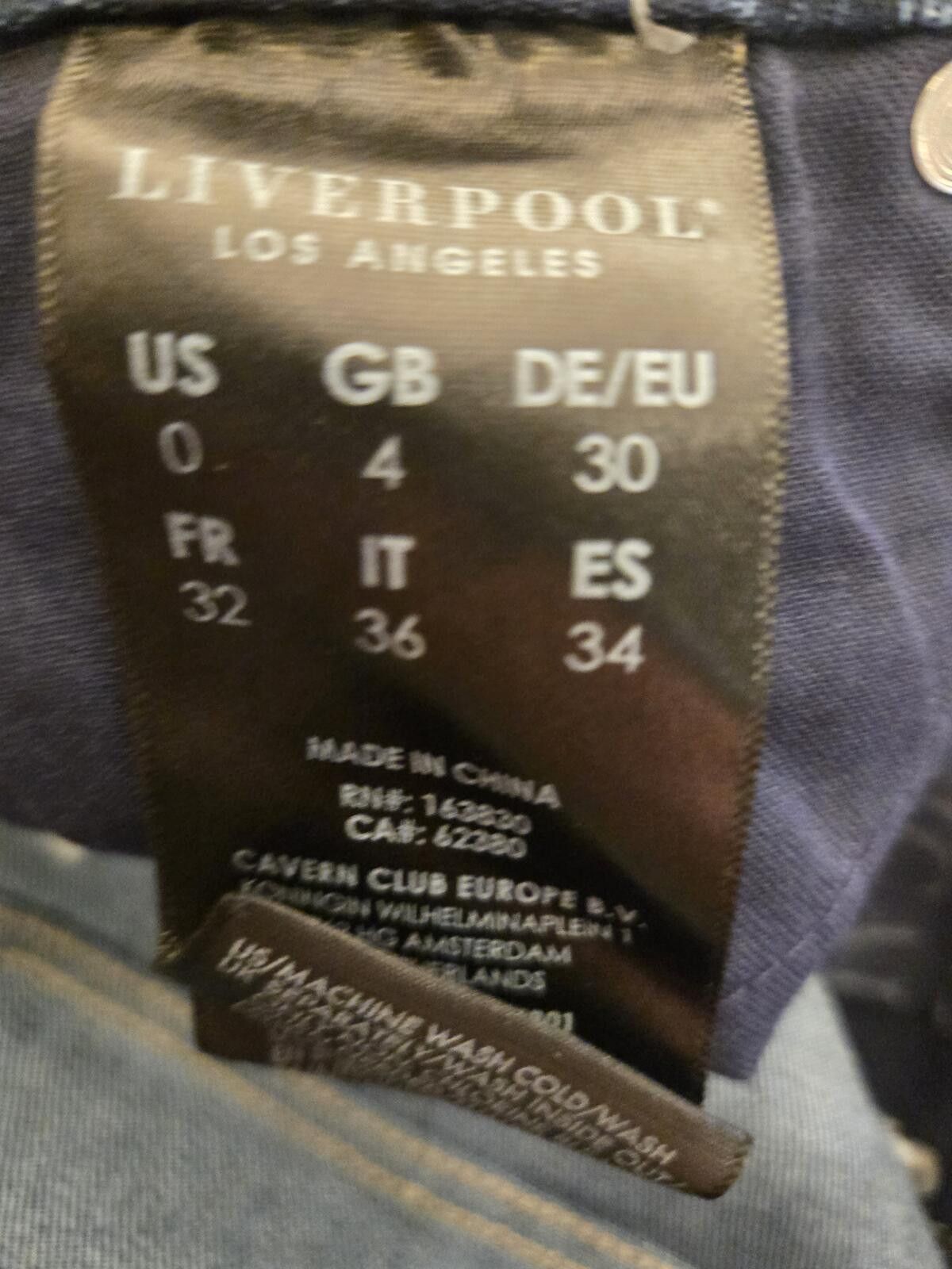 Other Liverpool Hannah High-Rise Cropped Flare Jeans Distressed Size 25" / US 0 / IT 36 - 5 Thumbnail