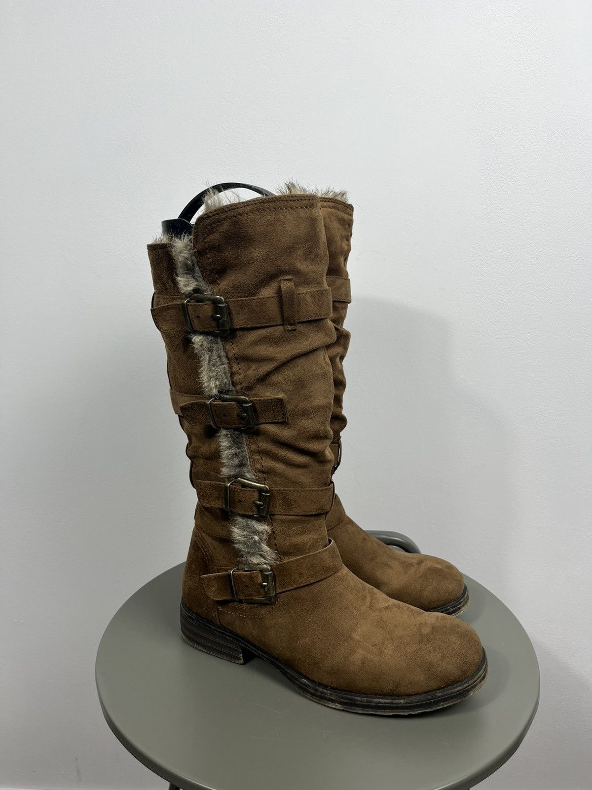 Other Women’s Suede Buckle Knee High Boots Faux Fur Biker EU 40 Size US 9 / IT 39 - 1 Thumbnail