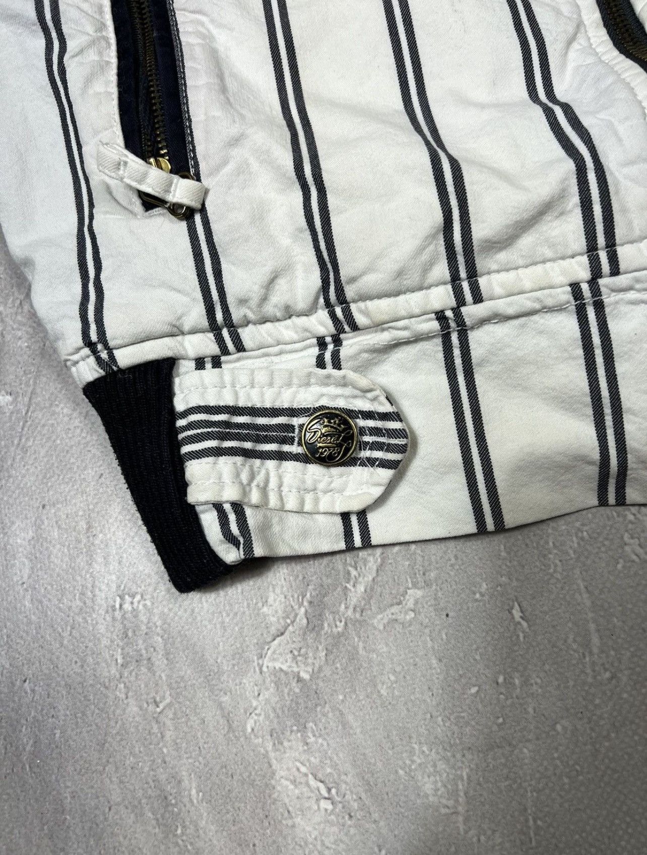 Diesel Vintage Diesel Distressed Ribbed Y2k Jacket Size US M / EU 48-50 / 2 - 7 Thumbnail