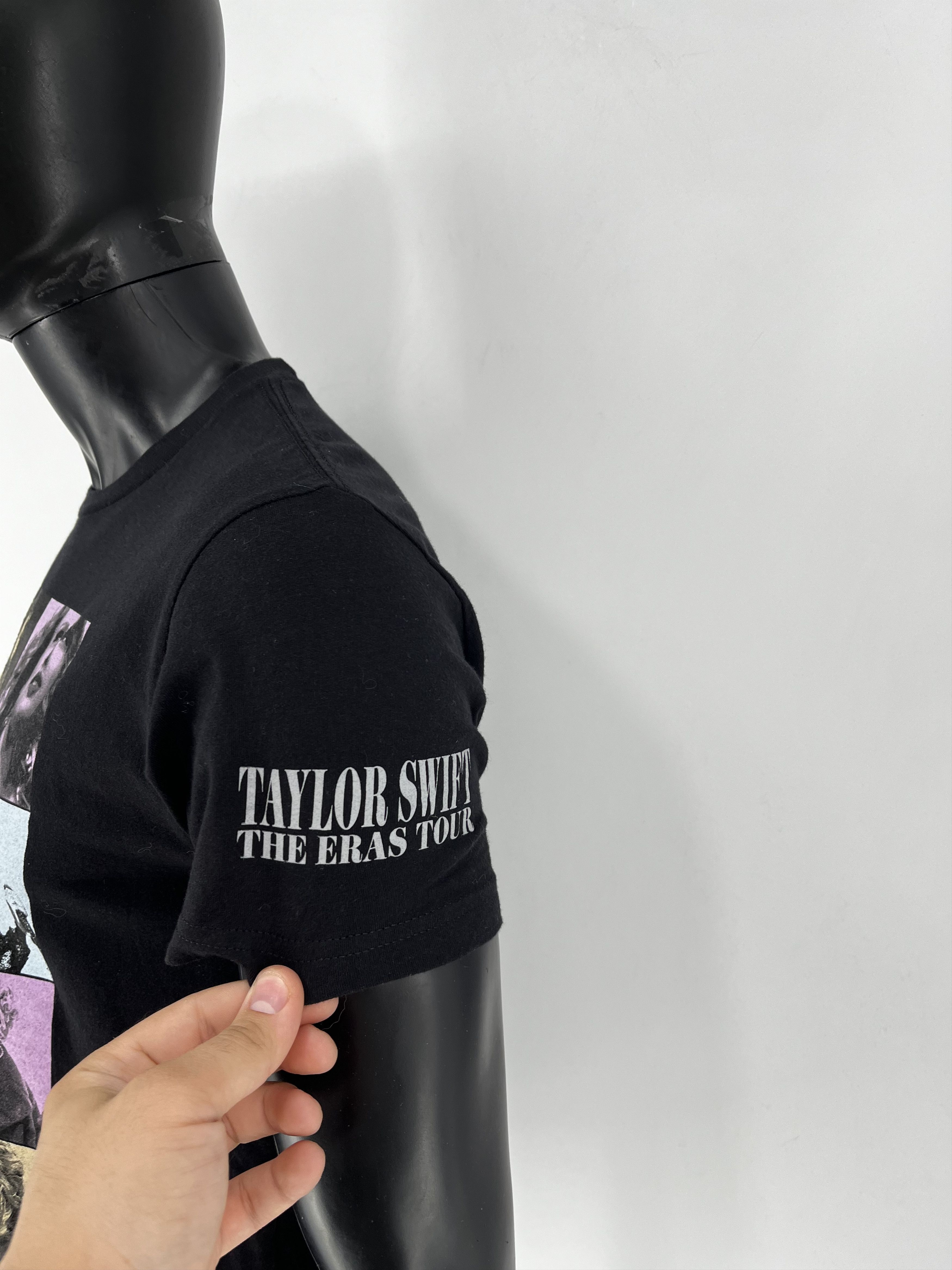 Band Tees × Vintage Taylor Swift Reputation Stadium Tour T-Shirt Size S Size US S / EU 44-46 / 1 - 7 Thumbnail