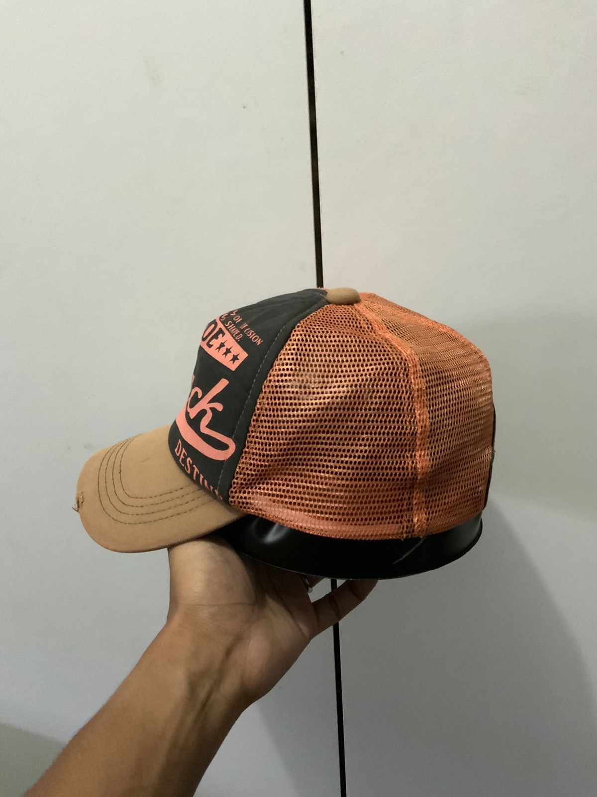 Japanese Brand Let It Ride Luck Destiny Trucker Hat Size ONE SIZE - 2 Thumbnail