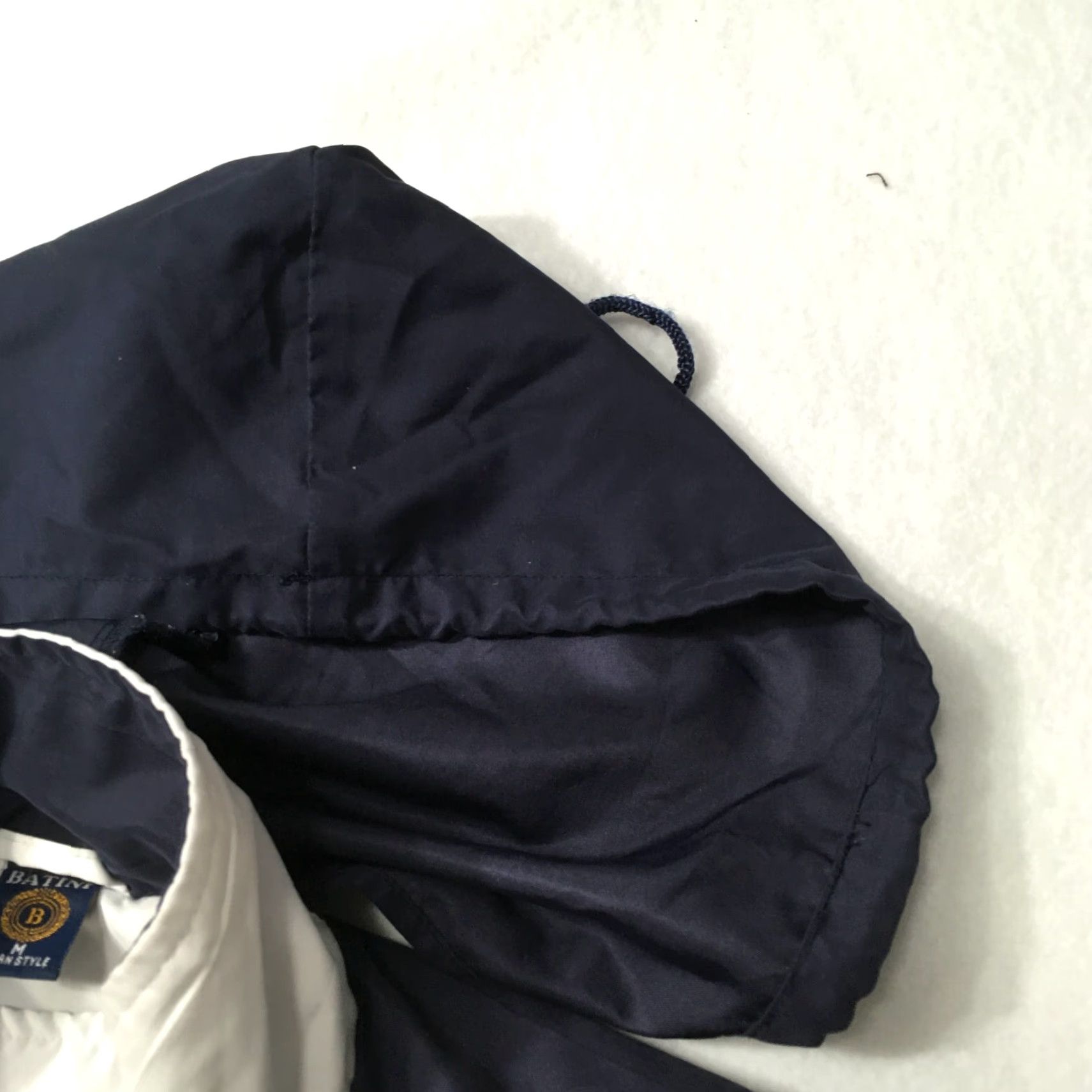Vintage VINTAGE batini Windbreaker Jacket Mens XL Blue Embroidered 90s University Casual Relaxed Fit Size US XL / EU 56 / 4 - 5 Thumbnail