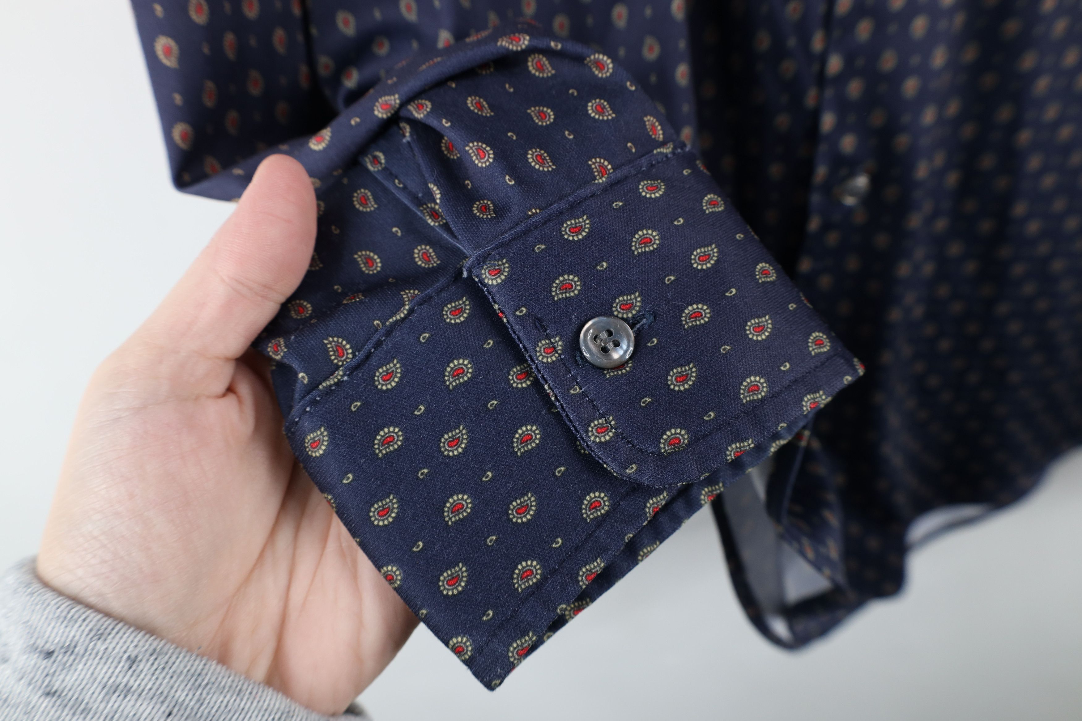 Vintage Vintage 70s Streetwear Paisley Collared Button Shirt USA Size US L / EU 52-54 / 3 - 6 Thumbnail