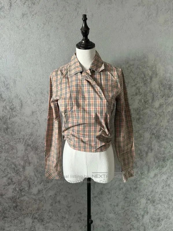 Burberry Burberry Khaki Long Sleeve Cropped Shirt. Size M / US 6-8 / IT 42-44 - 4 Thumbnail