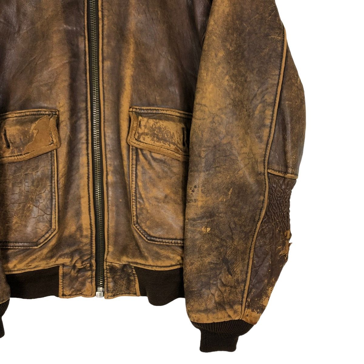 Toyo Enterprises 🔥VINTAGE FLY BOMBER LEATHER JACKET MILITARY BUZZ RICKSONS Size US L / EU 52-54 / 3 - 6 Thumbnail