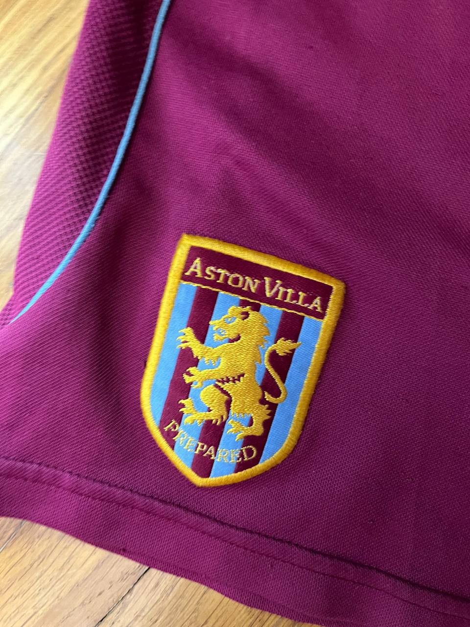 Diadora Diadora Aston Villa Steve Staunton match worn shorts Size US 34 / EU 50 - 3 Thumbnail