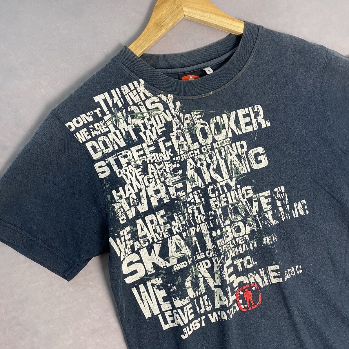 Other Wild channel Graphic tee y2k Size US XS / EU 42 / 0 - 2 Thumbnail