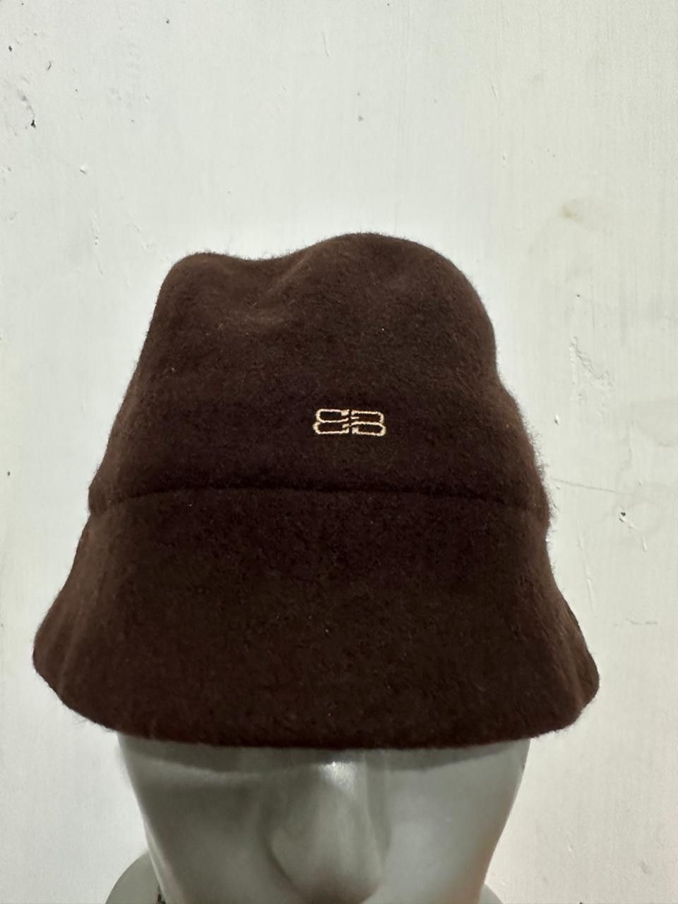 Balenciaga × Vintage Vintage Balenciaga Hats Embroidery iconic BB Logo Size ONE SIZE - 2 Thumbnail