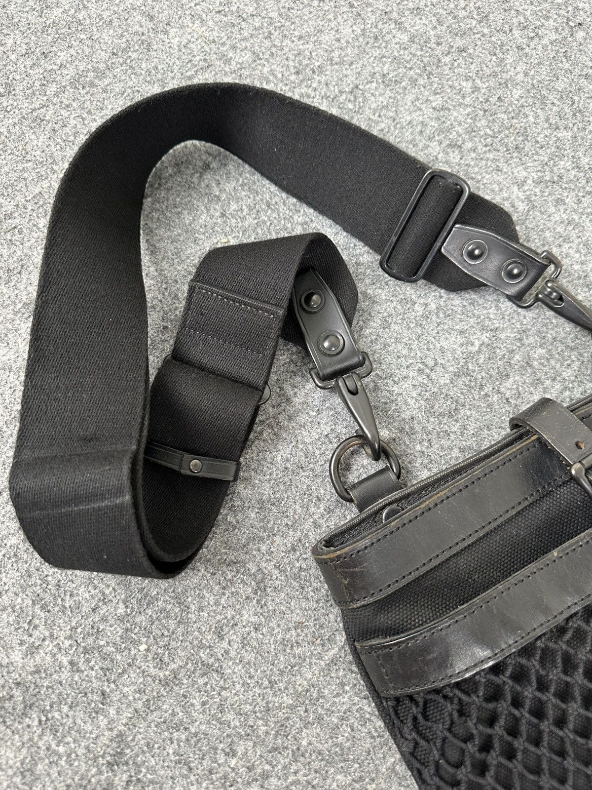 Japanese Brand × Porter Porter - Fisherman Crossbody Canvass Bag - Fish Net - Black Size ONE SIZE - 4 Thumbnail