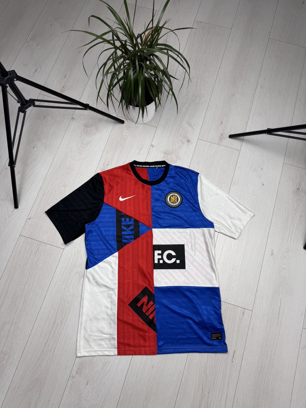 Nike Nike F.C. Away Football Jersey Men Shirt Soccer Size US L / EU 52-54 / 3 - 1 Thumbnail