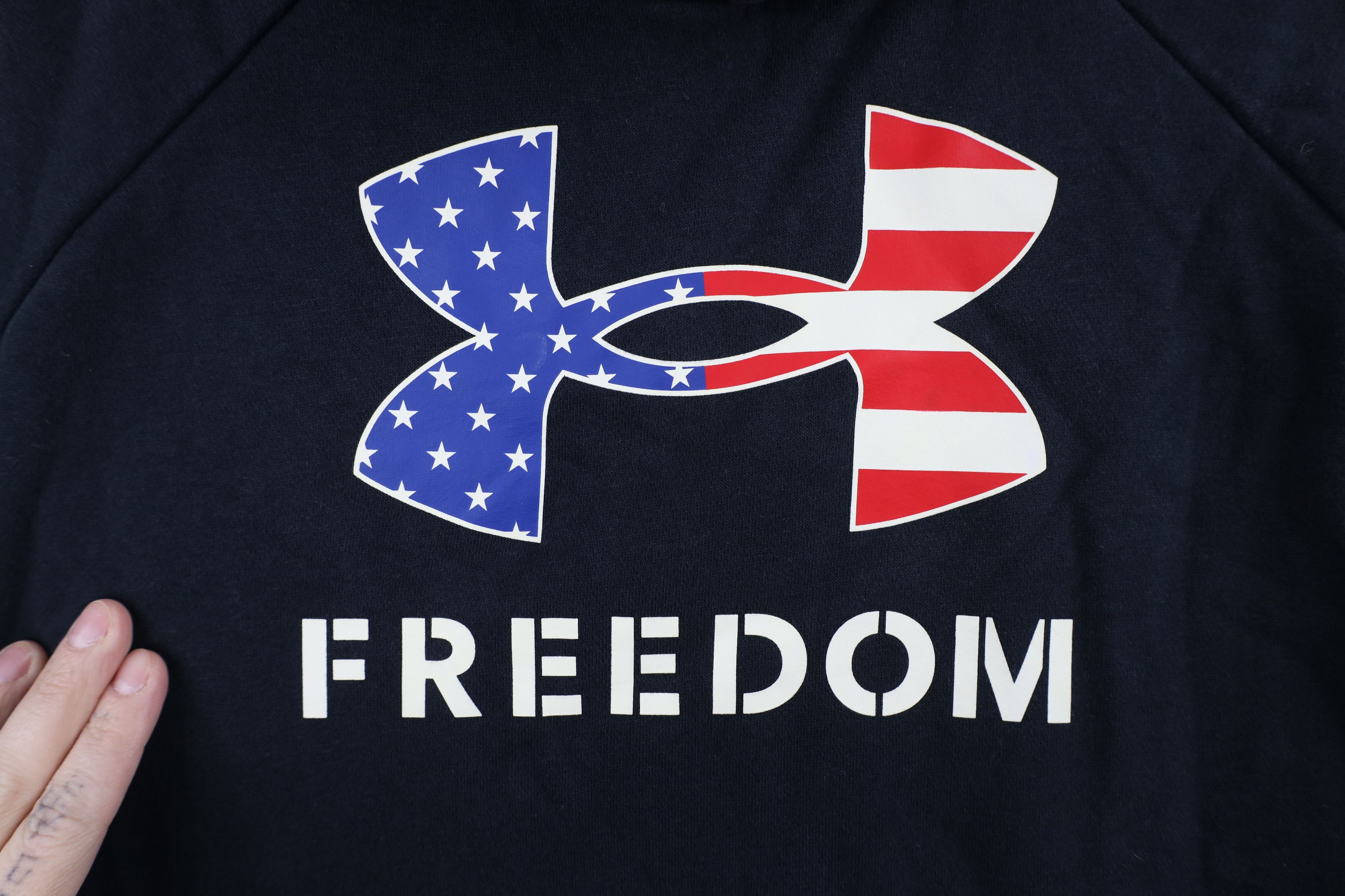 Under Armour × Vintage Under Armour Spell Out USA Flag Freedom Hoodie Sweatshirt Size S / US 4 / IT 40 - 5 Thumbnail