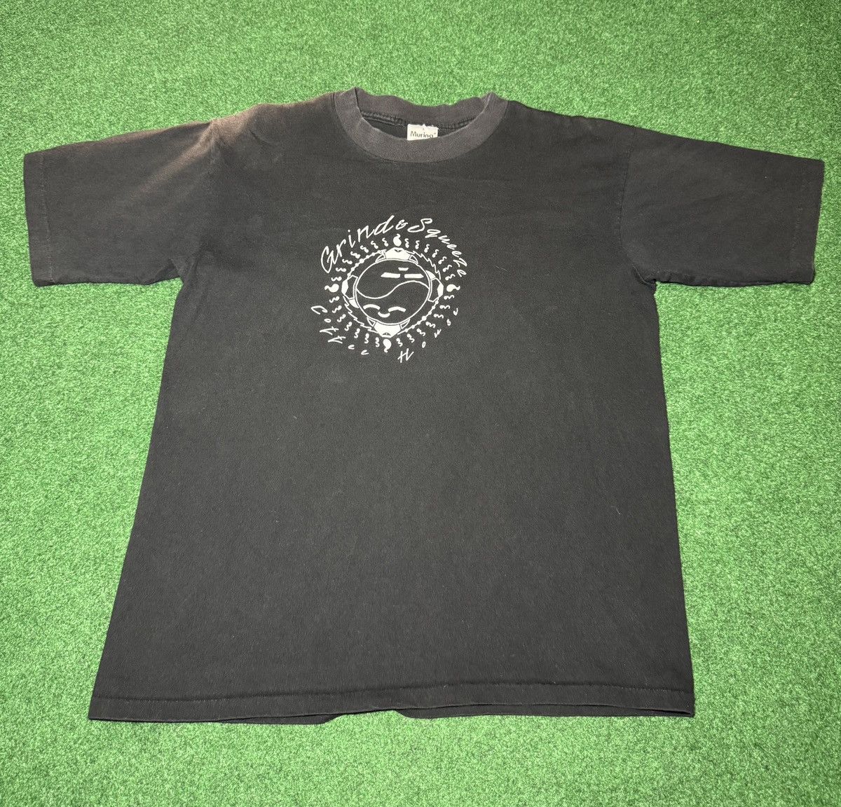 Vintage Vintage 90s Coffee House Art Tee Grind & Squeeze T Shirt Size US M / EU 48-50 / 2 - 1 Thumbnail