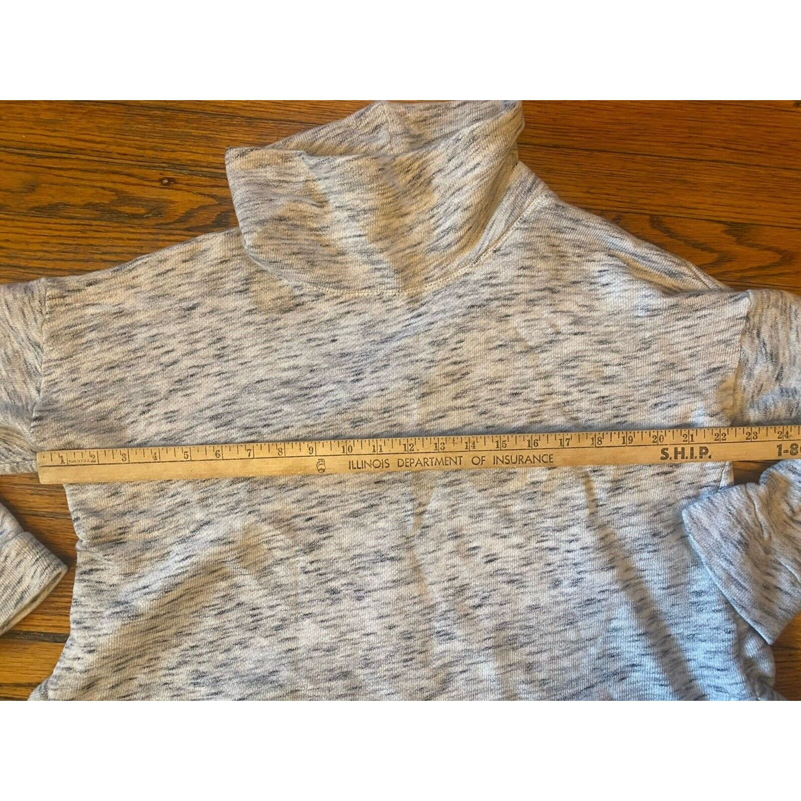 J.Crew J. Crew Trending Cropped Sweatshirt Women’s M Vintage Fleece Size M / US 6-8 / IT 42-44 - 5 Thumbnail