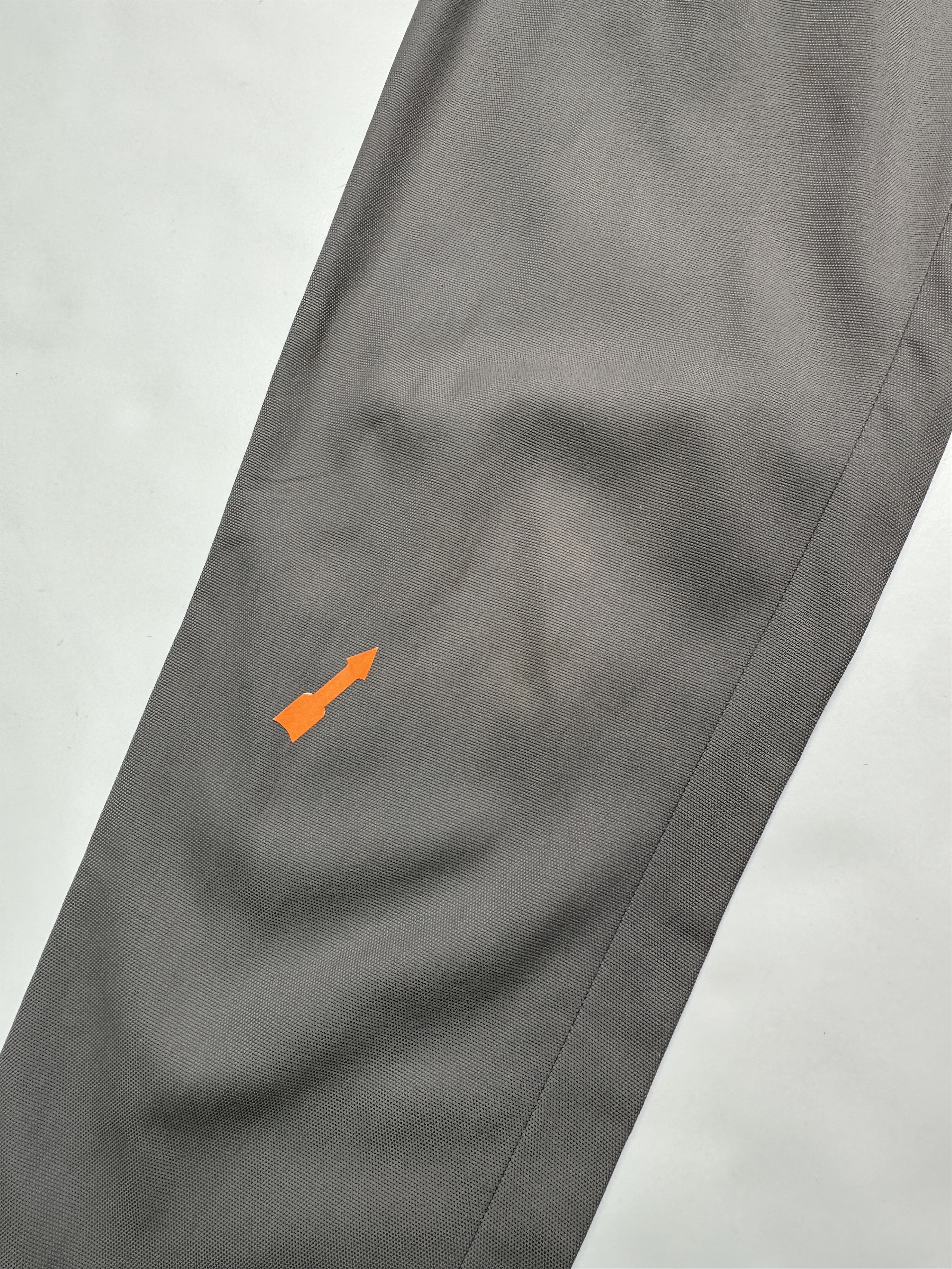 Gucci Gucci Grey Satin Waistband Pants Size 26" / US 2 / IT 38 - 5 Thumbnail