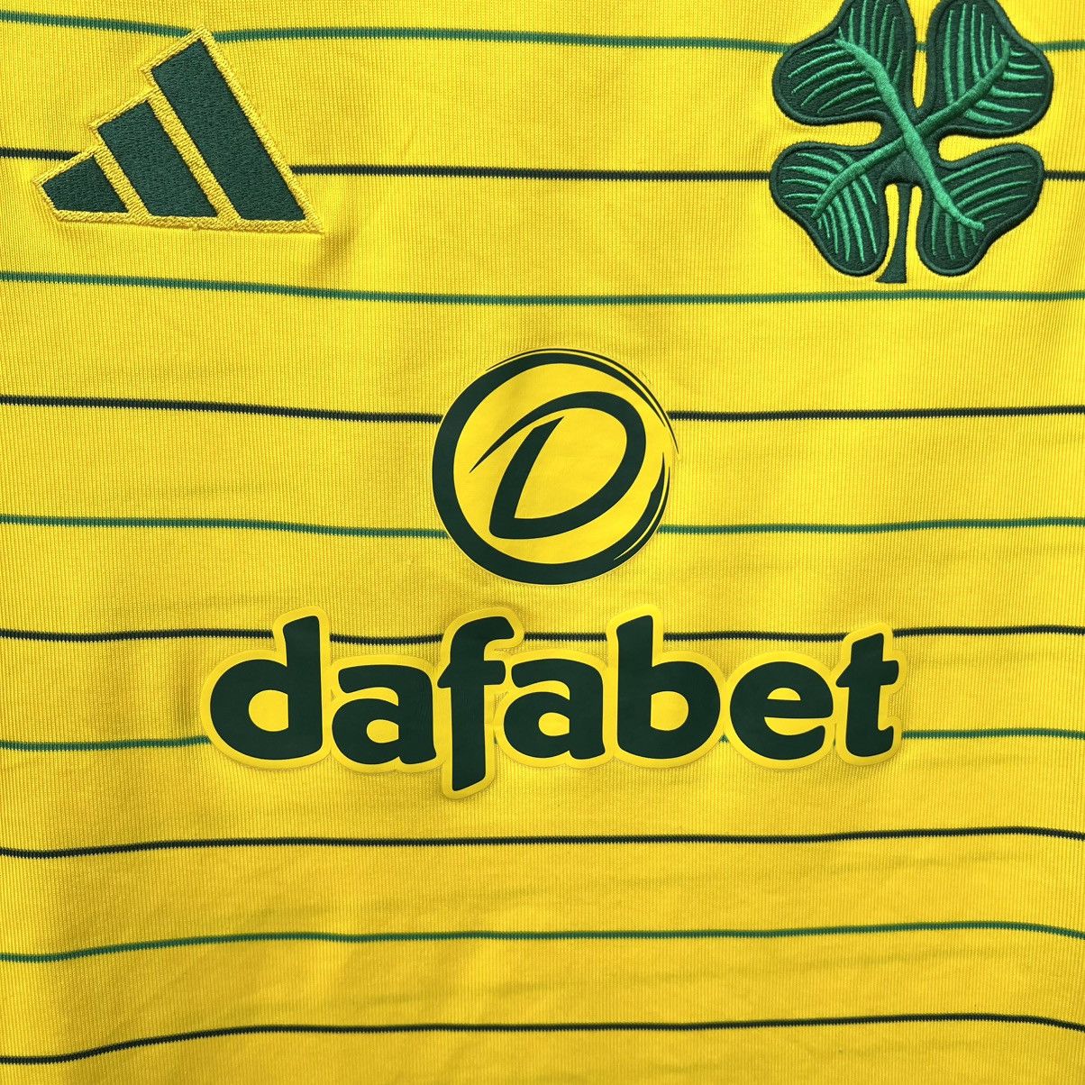 Adidas FC Celtic 2024 2025 soccer jersey football t shirt adidas Size US L / EU 52-54 / 3 - 4 Thumbnail