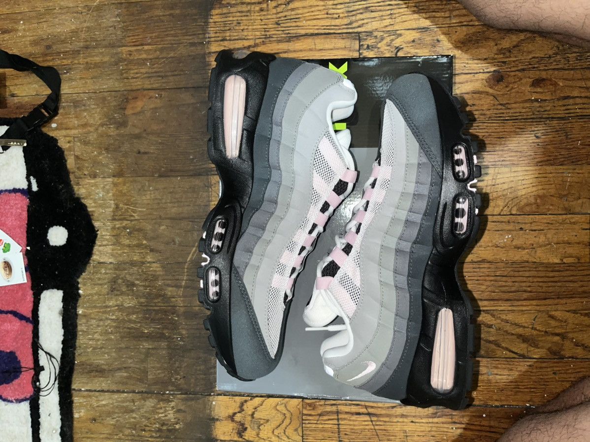Pink big bubble air max 95s